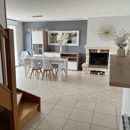 Maison D'Hotes Baslieux-sous-Chatillon Ngoại thất bức ảnh