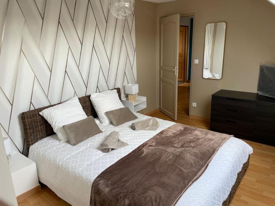 Maison D'Hotes Baslieux-sous-Chatillon Ngoại thất bức ảnh